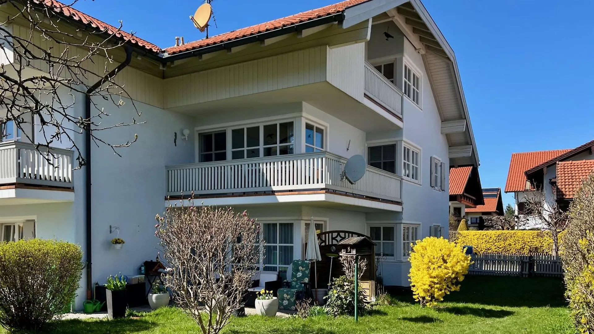 Daire Alpenchiemsee Ferienwohnung Mit Bergblick Und Seenaehe Bernau am Chiemsee